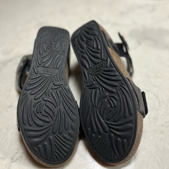 Abeo Una Wedge Sandals. - Picture 6 of 6